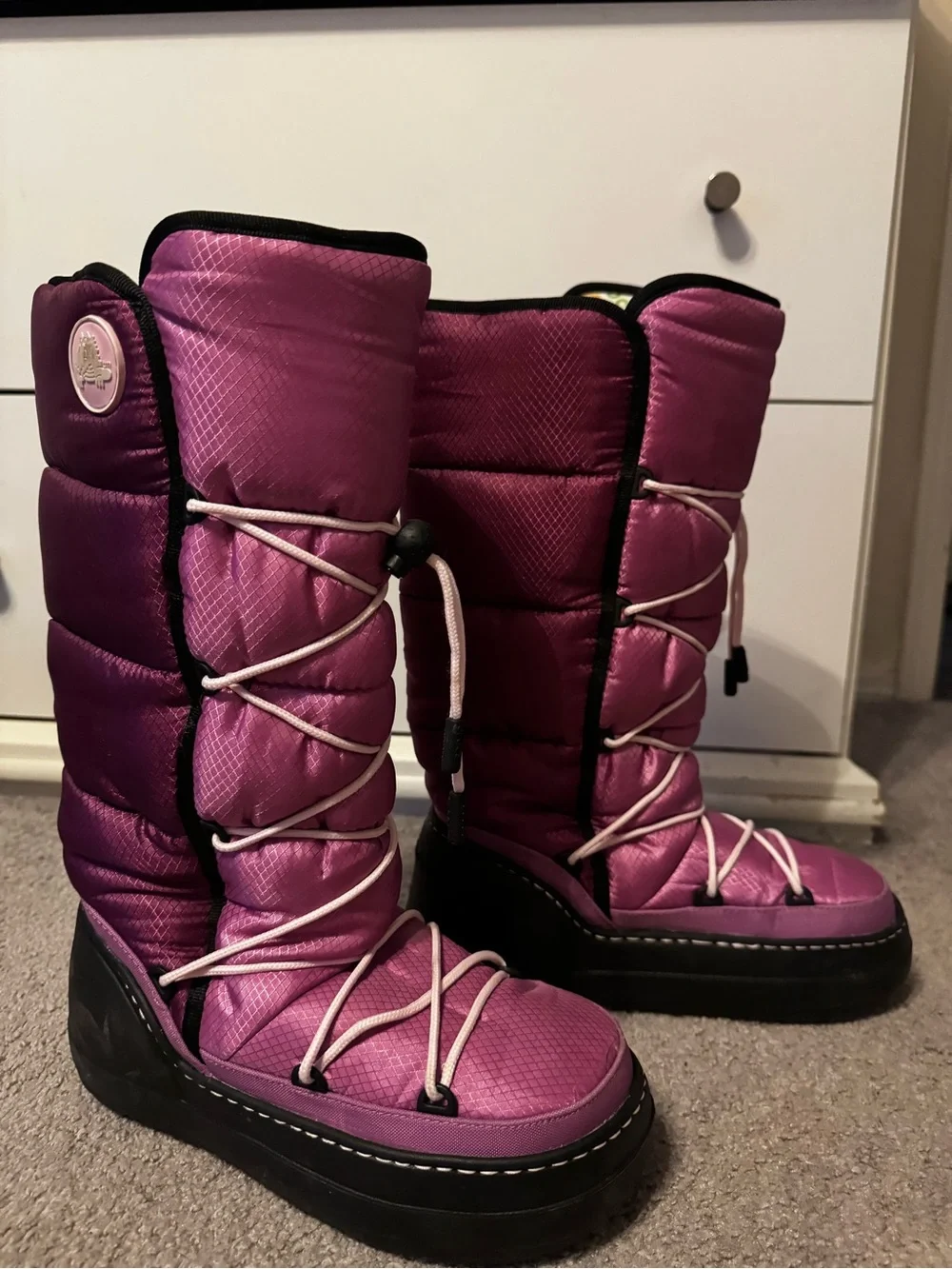 Crocs Kosmoboot Orchid/Pink Tall Insulated Moon Boots Women Sz 8 Winter Boots